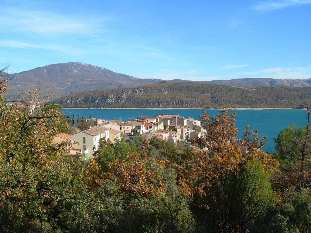 B&B Villa Les Tamaris Régusse Exterior foto