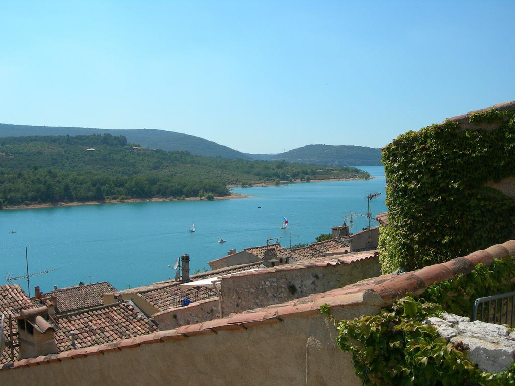 B&B Villa Les Tamaris Régusse Exterior foto