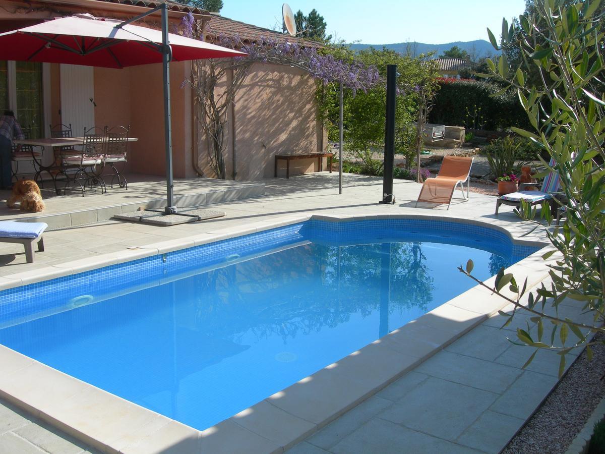 B&B Villa Les Tamaris Régusse Exterior foto