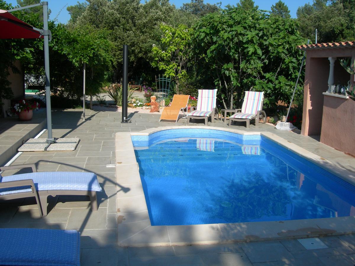 B&B Villa Les Tamaris Régusse Exterior foto